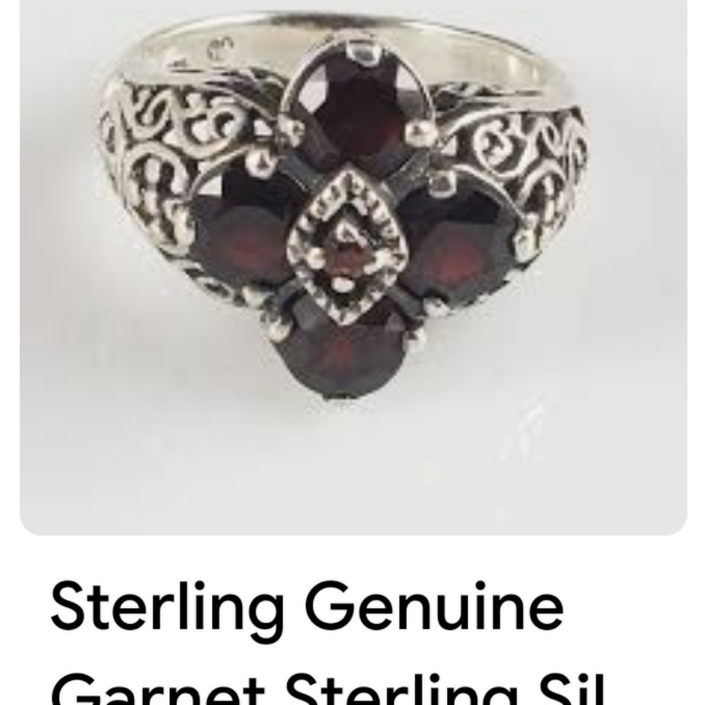Very beautiful antique garnet ring size 7-8